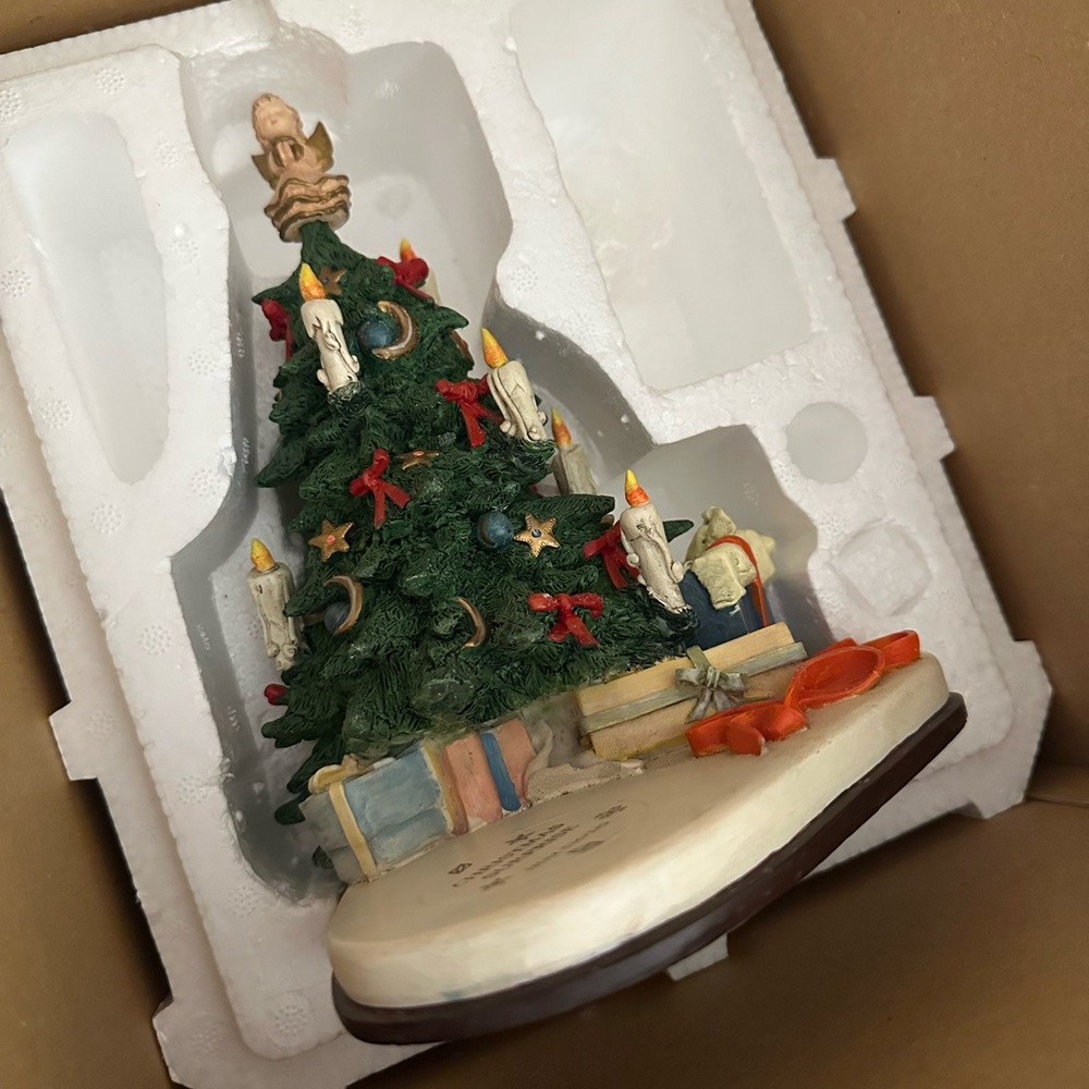 Vintage Goebel Hummel Christmas surprise musikfest collection exclusive edition